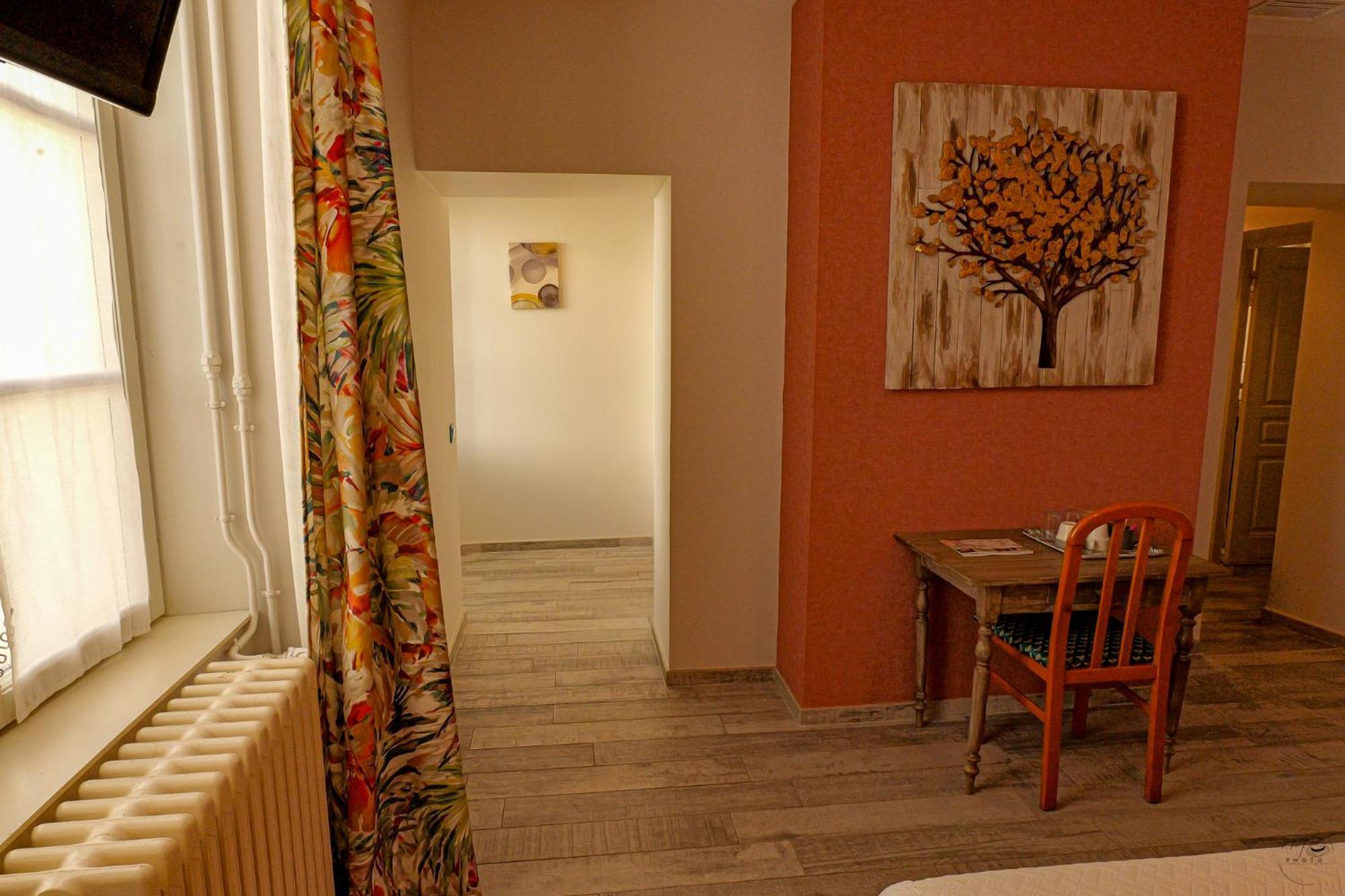 La Maison Duffour Chambres D'Hotes Avec Petit Dejeuner Tonneins 外观 照片